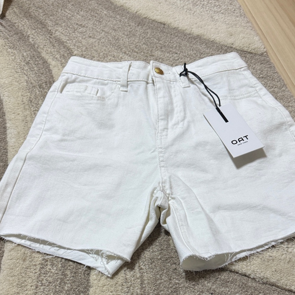Oat New York White Jean Shorts